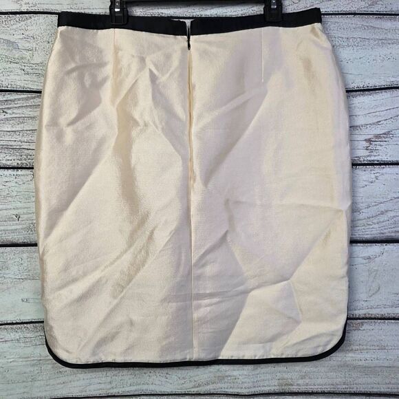 J.Crew Wool Silk Ivory Pencil Skirt Size 14 - Picture 4 of 8